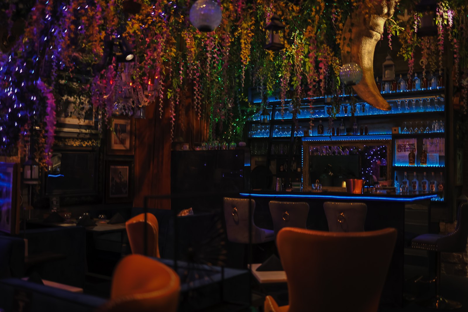 The Eculent Speakeasy Room & Bar